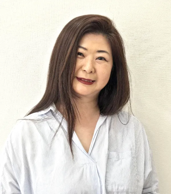 株式会社キャリアリング 代表取締役 土藏　エミ